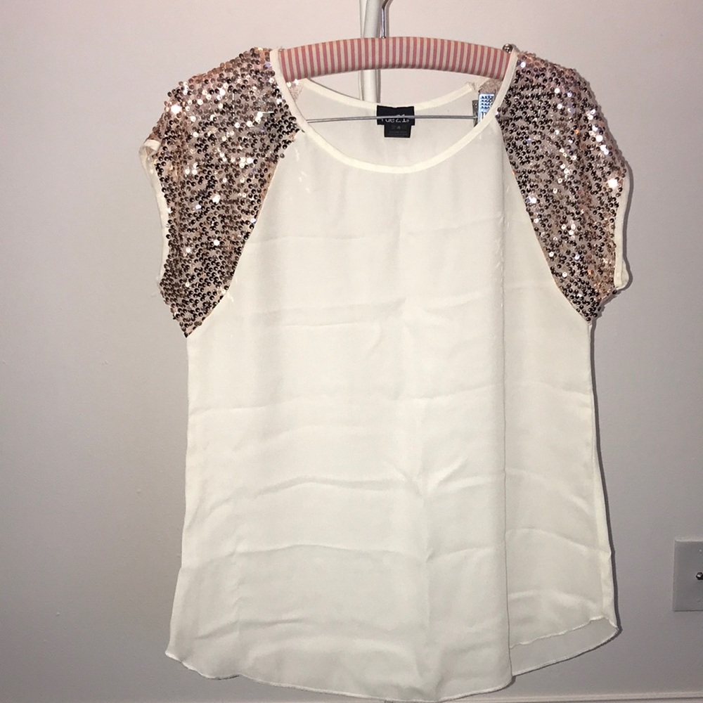 Rue 21 cream blouse with champagne sparkle. Size M